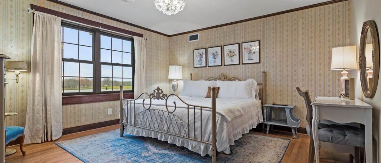 Private guest bedroom at wedding venue lodging Kansas City MO